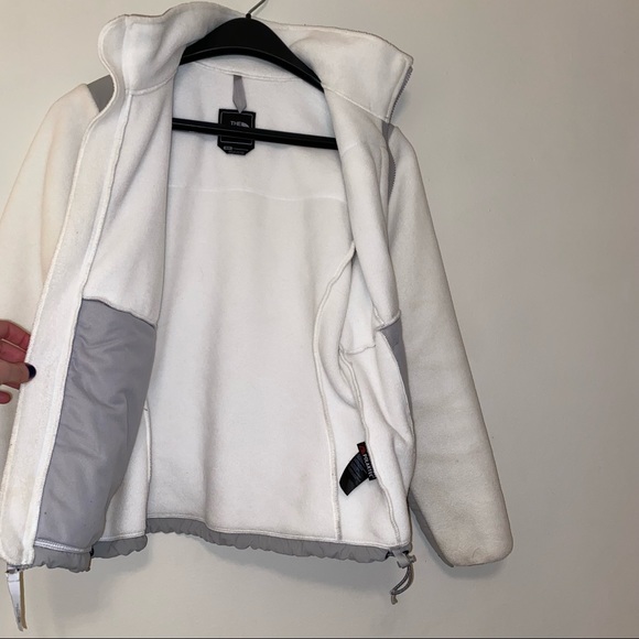 The North Face White Denali Fleece Jacket - Picture 4 of 6